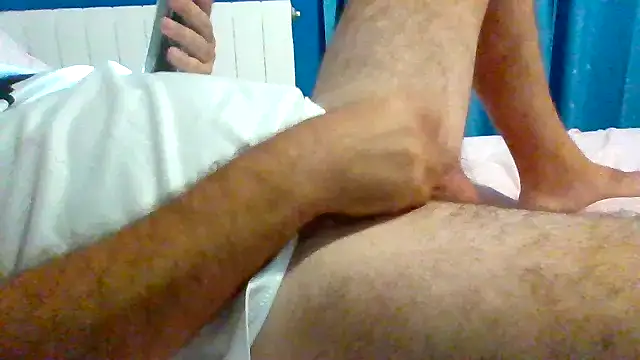 Snapshot of Afezma chatting on August 6, 2026, 4:58 am Afezma online show from August 6, 2026, 4:58 am