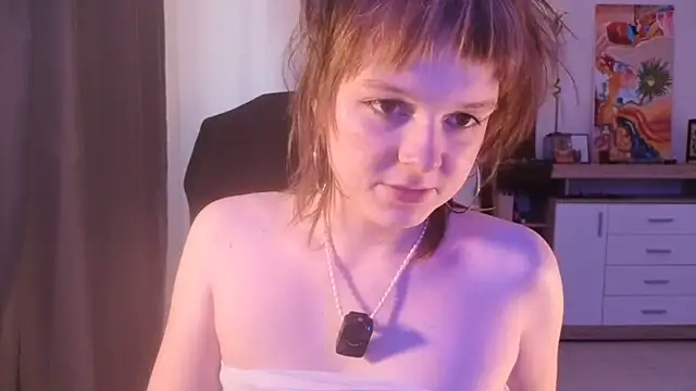Snapshot of DustiZuchowski chatting on June 22, 2026, 9:06 am DustiZuchowski online show from June 22, 2026, 9:06 am