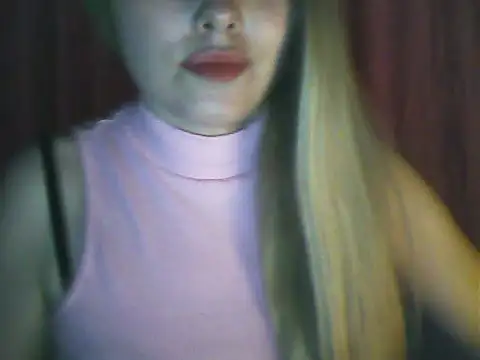 Snapshot of Corilyn chatting on July 29, 2026, 11:14 pm Corilyn online show from July 29, 2026, 11:14 pm