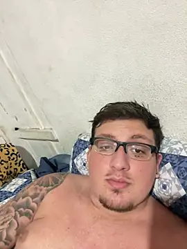 luisinnnnnn online show from July 24, 2026, 5:16 am