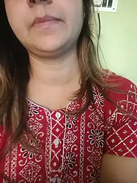 Snapshot of inaya_bhabhi69 chatting on June 23, 2026, 6:44 am inaya bhabhi69 online show from June 23, 2026, 6:44 am