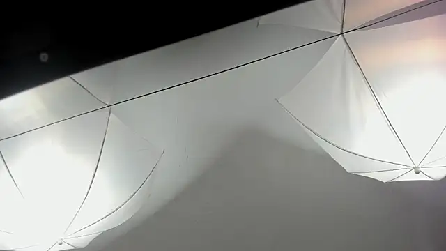 Luna black19 online show from August 9, 2026, 1:27 pm