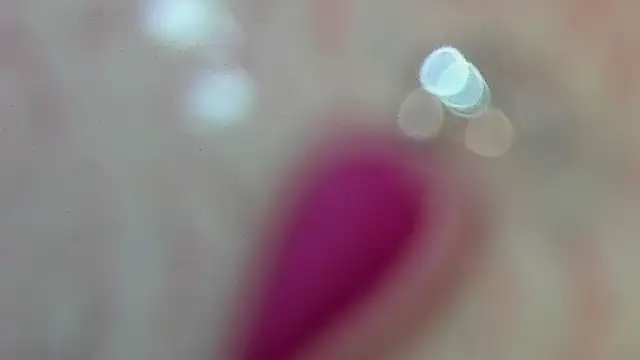 Snapshot of emma_luxx_ chatting on August 4, 2026, 11:35 am emma luxx online show from August 4, 2026, 11:35 am