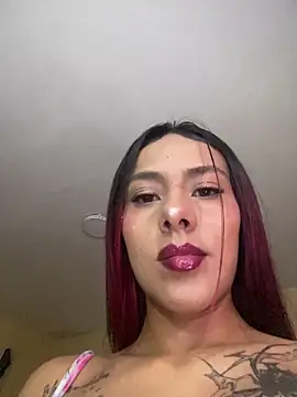 im Emily LS online show from June 25, 2026, 10:25 pm