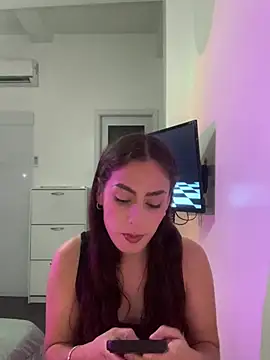 Snapshot of gatitapicosa chatting on July 8, 2026, 3:33 am gatitapicosa online show from July 8, 2026, 3:33 am