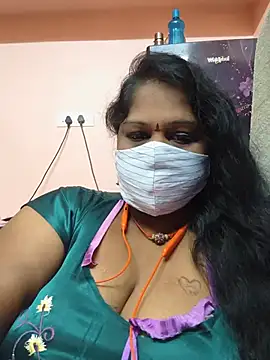 Snapshot of yalini1431 chatting on July 7, 2026, 7:51 pm yalini1431 online show from July 7, 2026, 7:51 pm