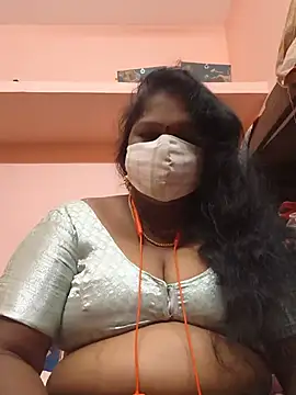 Snapshot of yalini1431 chatting on July 17, 2026, 8:57 pm yalini1431 online show from July 17, 2026, 8:57 pm