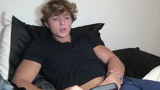 JackedVander online show from July 2, 2026, 2:44 am