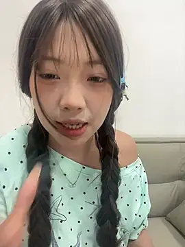 Snapshot of YY-1-1-1 chatting on July 22, 2026, 7:00 am YY-1-1-1 online show from July 22, 2026, 7:00 am