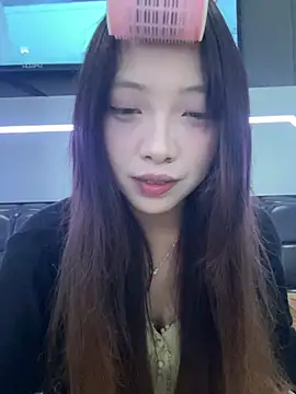 Snapshot of YY-1-1-1 chatting on August 6, 2026, 3:03 pm YY-1-1-1 online show from August 6, 2026, 3:03 pm