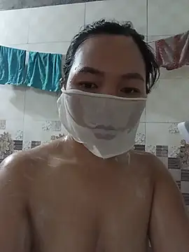 Snapshot of Hiha-nn chatting on August 1, 2026, 11:42 am Hiha-nn online show from August 1, 2026, 11:42 am