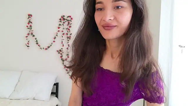 Eleonora Sun online show from July 25, 2026, 1:30 pm