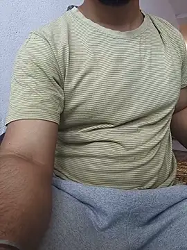 Snapshot of 8inch_hunk19 chatting on July 1, 2026, 6:04 am 8inch hunk19 online show from July 1, 2026, 6:04 am