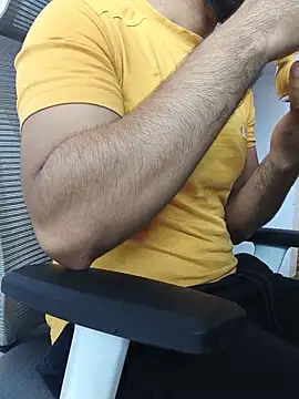 Snapshot of 8inch_hunk19 chatting on July 9, 2026, 6:06 am 8inch hunk19 online show from July 9, 2026, 6:06 am