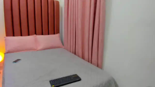 Snapshot of Nicola_D_Angelo chatting on July 7, 2026, 7:51 pm Nicola D Angelo online show from July 7, 2026, 7:51 pm