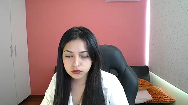 Snapshot of milett444 chatting on July 8, 2026, 7:51 pm milett444 online show from July 8, 2026, 7:51 pm