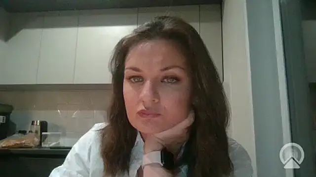 Snapshot of Zorelyva chatting on July 24, 2026, 9:35 pm Zorelyva online show from July 24, 2026, 9:35 pm