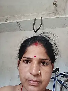 Joohi Chawla143 online show from July 15, 2026, 10:42 am