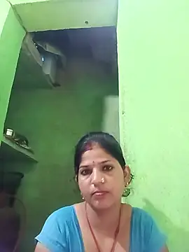 Joohi Chawla143 online show from July 16, 2026, 1:44 am