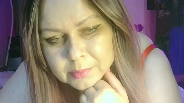 Snapshot of Roksolana5398 chatting on July 10, 2026, 12:41 pm Roksolana5398 online show from July 10, 2026, 12:41 pm