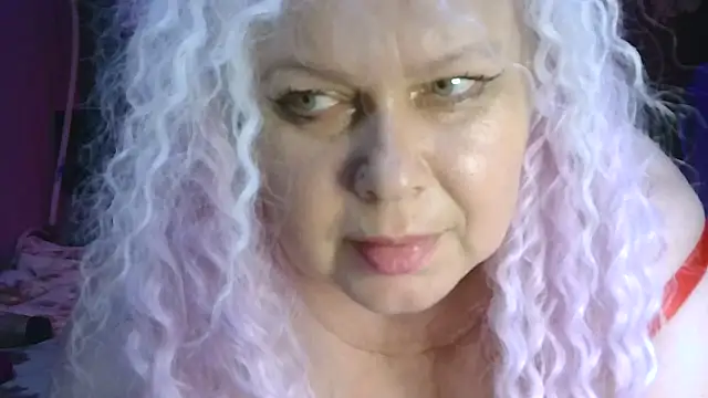 Snapshot of Roksolana5398 chatting on July 21, 2026, 10:45 pm Roksolana5398 online show from July 21, 2026, 10:45 pm