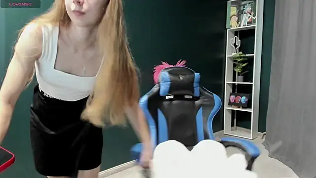 Eda Vixen online show from July 29, 2026, 3:26 am
