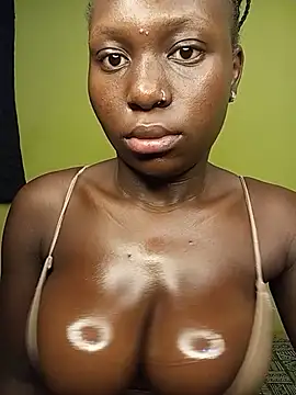 Snapshot of sweet_passion254 chatting on August 8, 2026, 1:30 am sweet passion254 online show from August 8, 2026, 1:30 am