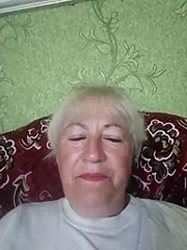 EmmaSwan555 online show from July 3, 2026, 2:34 pm
