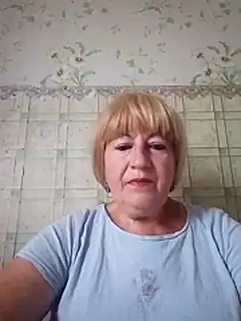 EmmaSwan555 online show from July 10, 2026, 2:41 pm