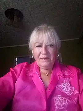 EmmaSwan555 online show from July 21, 2026, 5:15 pm