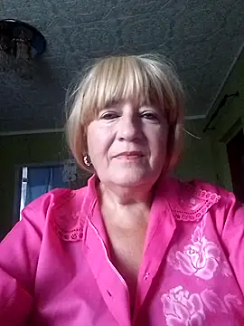 EmmaSwan555 online show from July 27, 2026, 4:25 pm