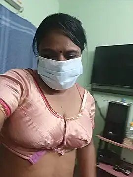 Snapshot of tamilponnusilk chatting on July 25, 2026, 5:05 am tamilponnusilk online show from July 25, 2026, 5:05 am