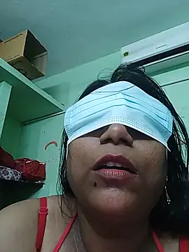 Snapshot of tamilponnusilk chatting on July 29, 2026, 11:08 am tamilponnusilk online show from July 29, 2026, 11:08 am