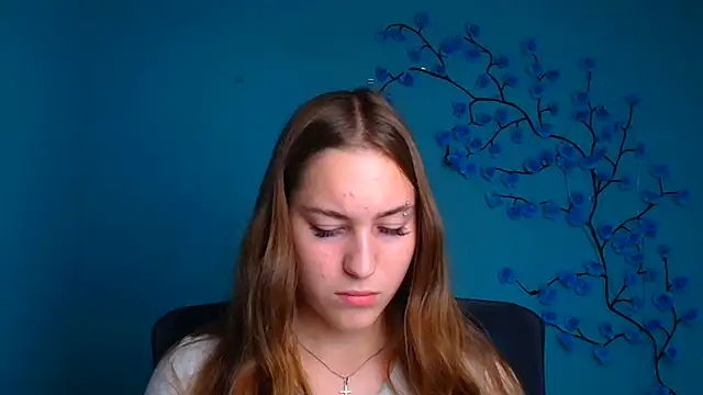 Snapshot of Holly_Mooon_ chatting on July 22, 2026, 11:13 am Holly Mooon online show from July 22, 2026, 11:13 am