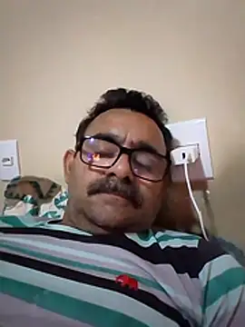 Snapshot of addstkhg chatting on July 3, 2026, 7:31 pm addstkhg online show from July 3, 2026, 7:31 pm