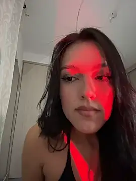 Snapshot of shantalgray__ chatting on July 31, 2026, 2:44 am shantalgray online show from July 31, 2026, 2:44 am