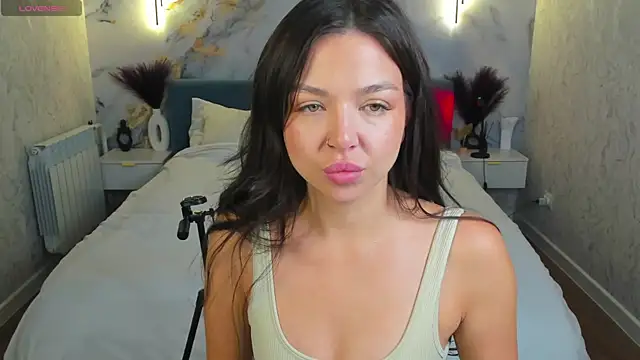 Snapshot of Megan_Fosterr chatting on July 17, 2026, 12:50 am Megan Fosterr online show from July 17, 2026, 12:50 am
