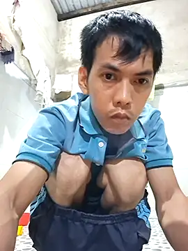 hoang1209 online show from July 13, 2026, 9:23 am