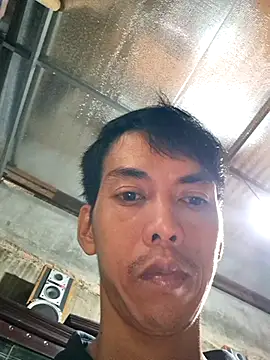 hoang1209 online show from July 18, 2026, 11:08 pm