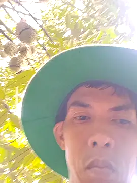 hoang1209 online show from July 27, 2026, 1:01 am