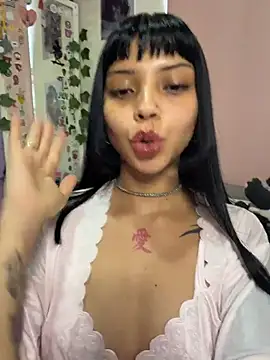 AlanaStormm online show from July 24, 2026, 1:20 pm