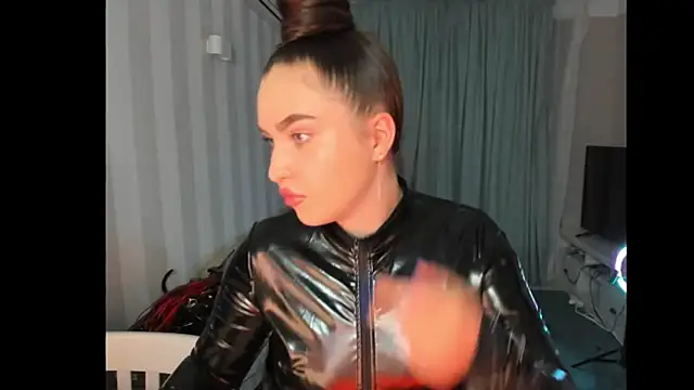 LatexDominatrix online show from July 9, 2026, 7:07 pm