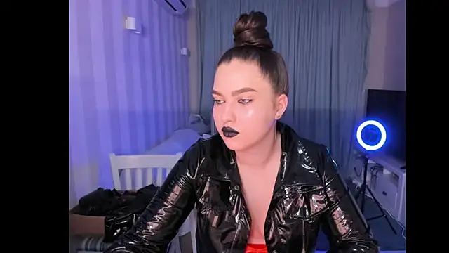 LatexDominatrix online show from July 22, 2026, 8:11 pm