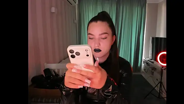 LatexDominatrix online show from July 29, 2026, 4:21 am