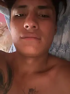 putitacaliente60 online show from June 28, 2026, 11:11 pm