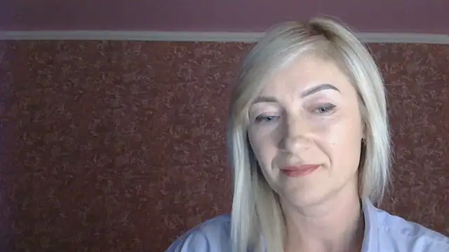 moonlightAnna online show from July 28, 2026, 9:36 pm