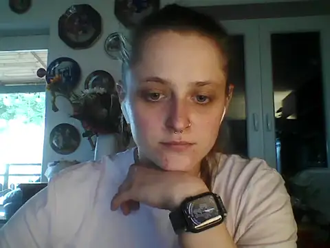 Snapshot of LeaWetGirl chatting on June 30, 2026, 4:30 pm LeaWetGirl online show from June 30, 2026, 4:30 pm