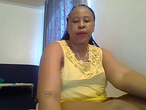 Snapshot of montanasere chatting on July 1, 2026, 12:29 pm montanasere online show from July 1, 2026, 12:29 pm