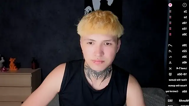 Snapshot of JonnyDarkk chatting on July 28, 2026, 10:10 am JonnyDarkk online show from July 28, 2026, 10:10 am
