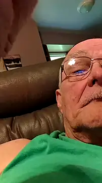 Joeyw57 online show from July 9, 2026, 7:18 pm